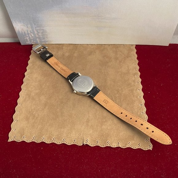 Vintage Movado ESQ Swiss Quality Watch Leather